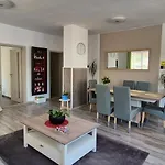 Nagcsalados Rozsa Apartment Balatonlelle