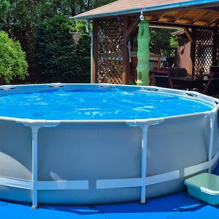 Nagcsalados Rozsa Apartament