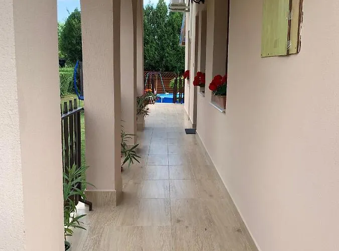 Apartment Nagcsalados Rozsa Balatonlelle