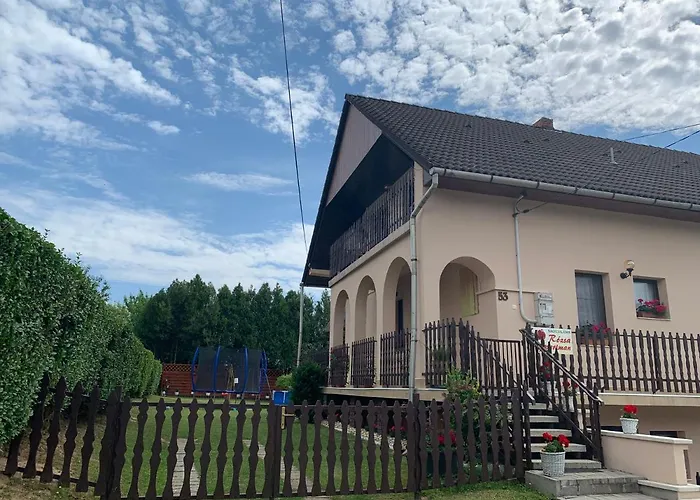 Nagcsaládos Rózsa Appartamento *