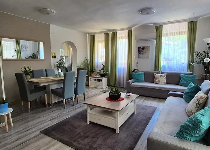 Nagcsalados Rozsa 아파트 *